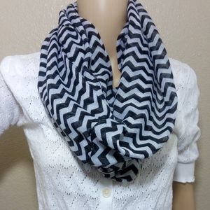 Black and White Chevron Infinity Scarf